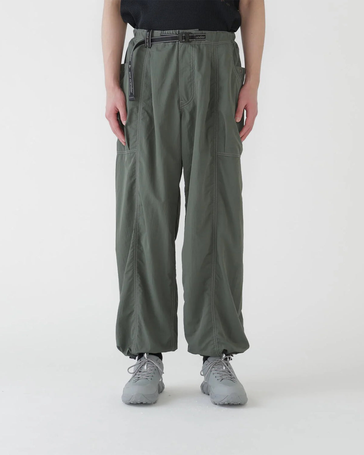 Crinkled Nylon Pants - Olive