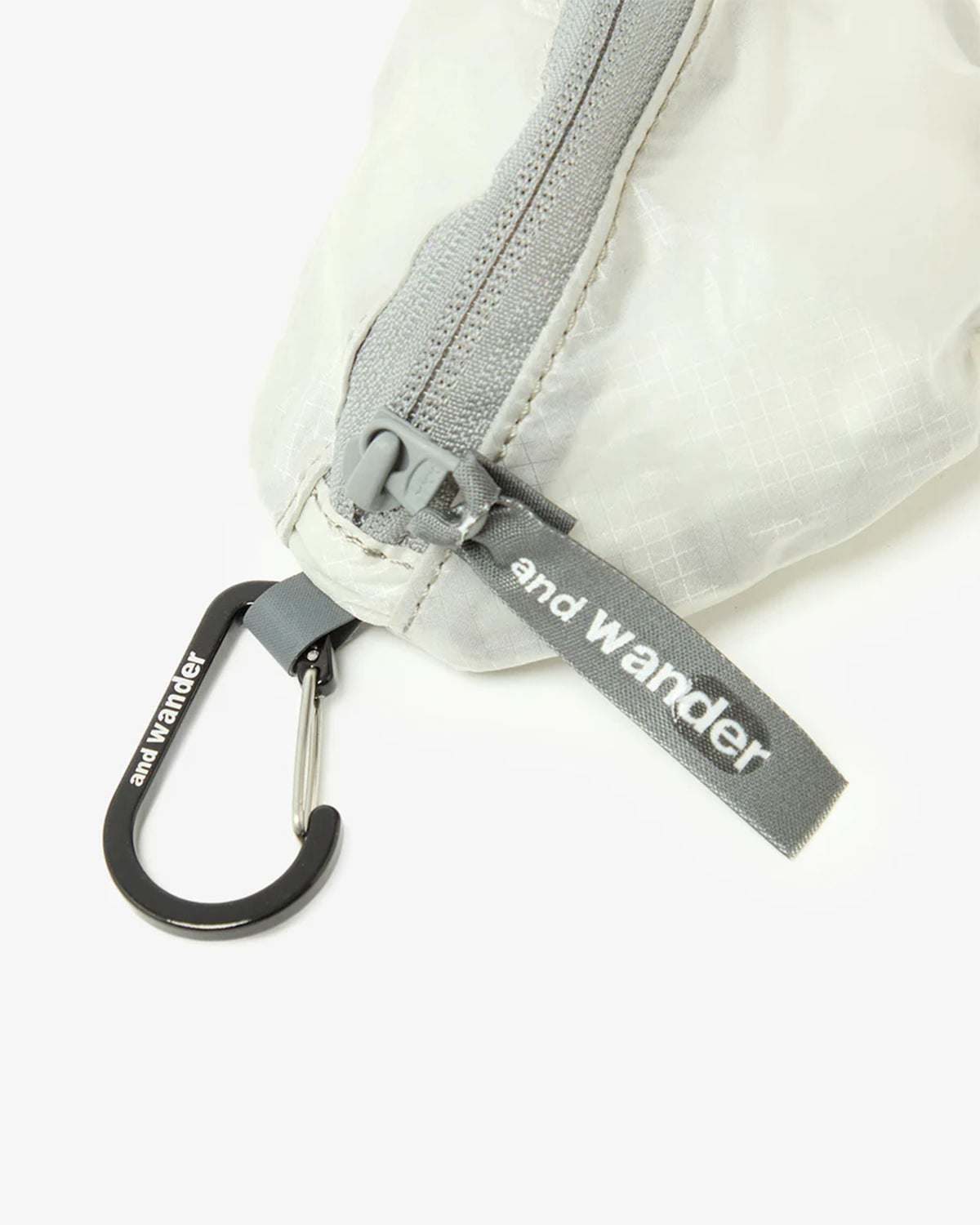 Sil Mini Pouch - White