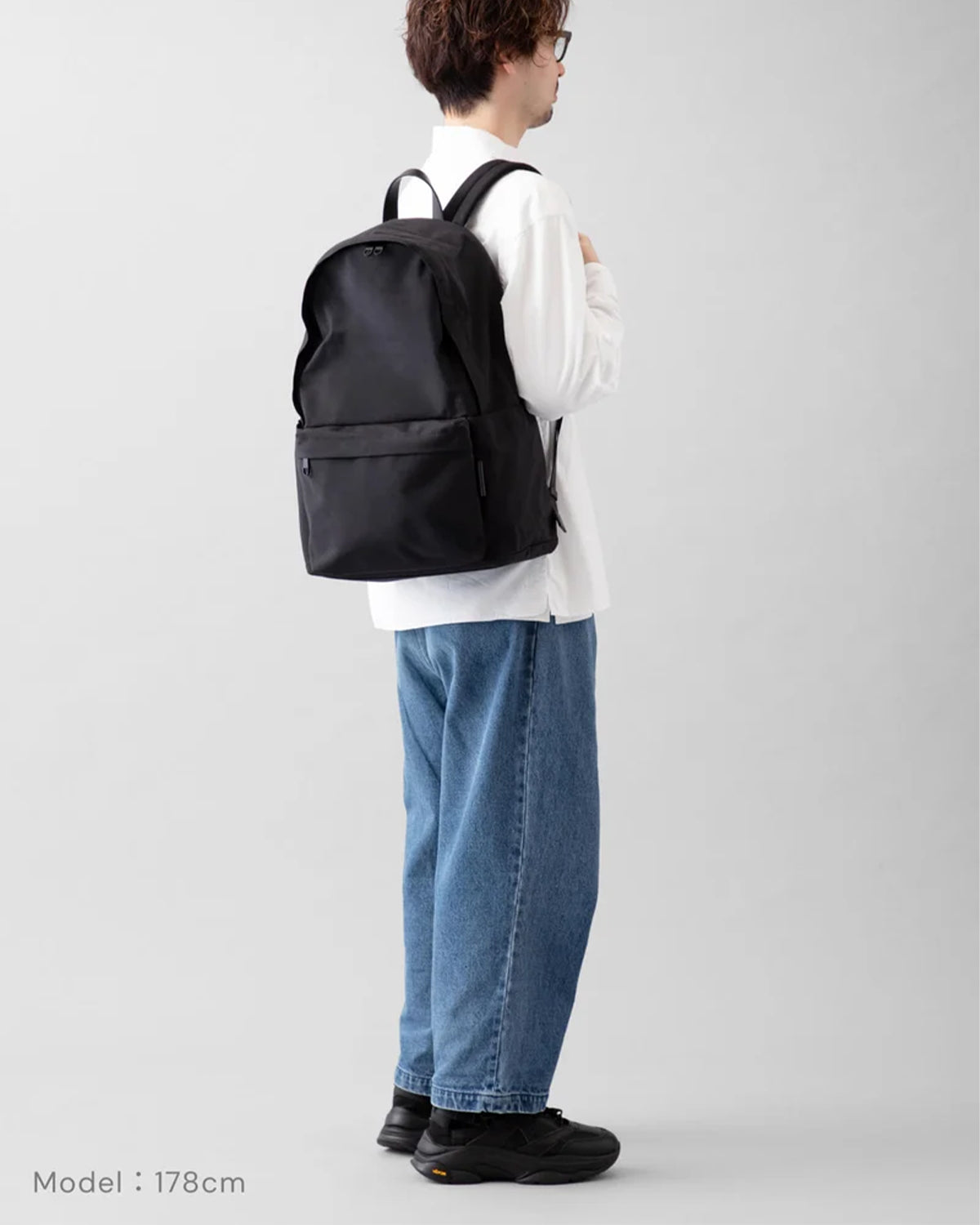Nylon Backpack L 001 - Black