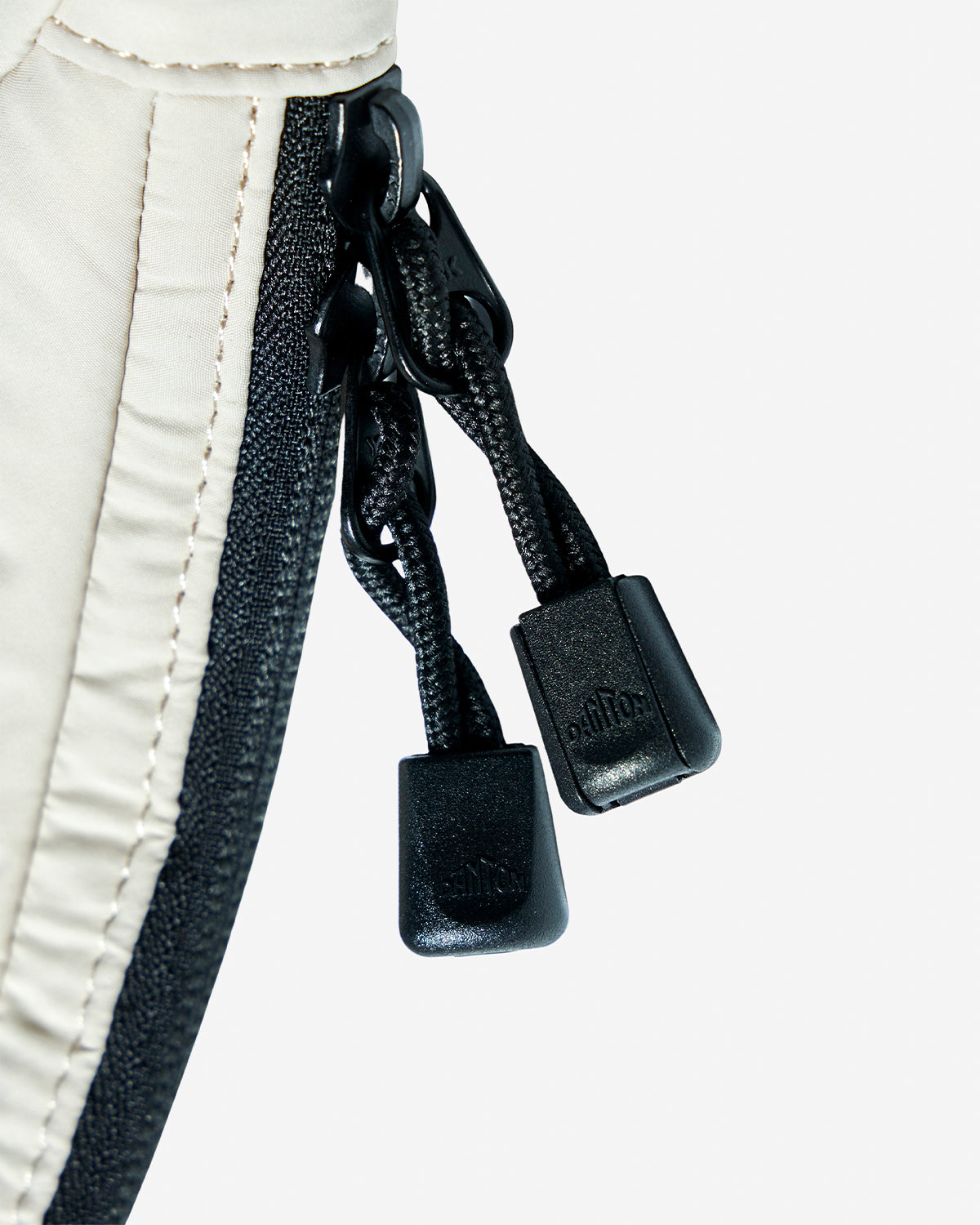 La Villette 2-Way Handbag - Ivory