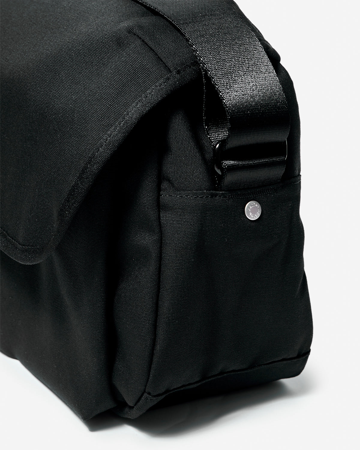 Oberkampf Canvas Shoulder Bag - Black