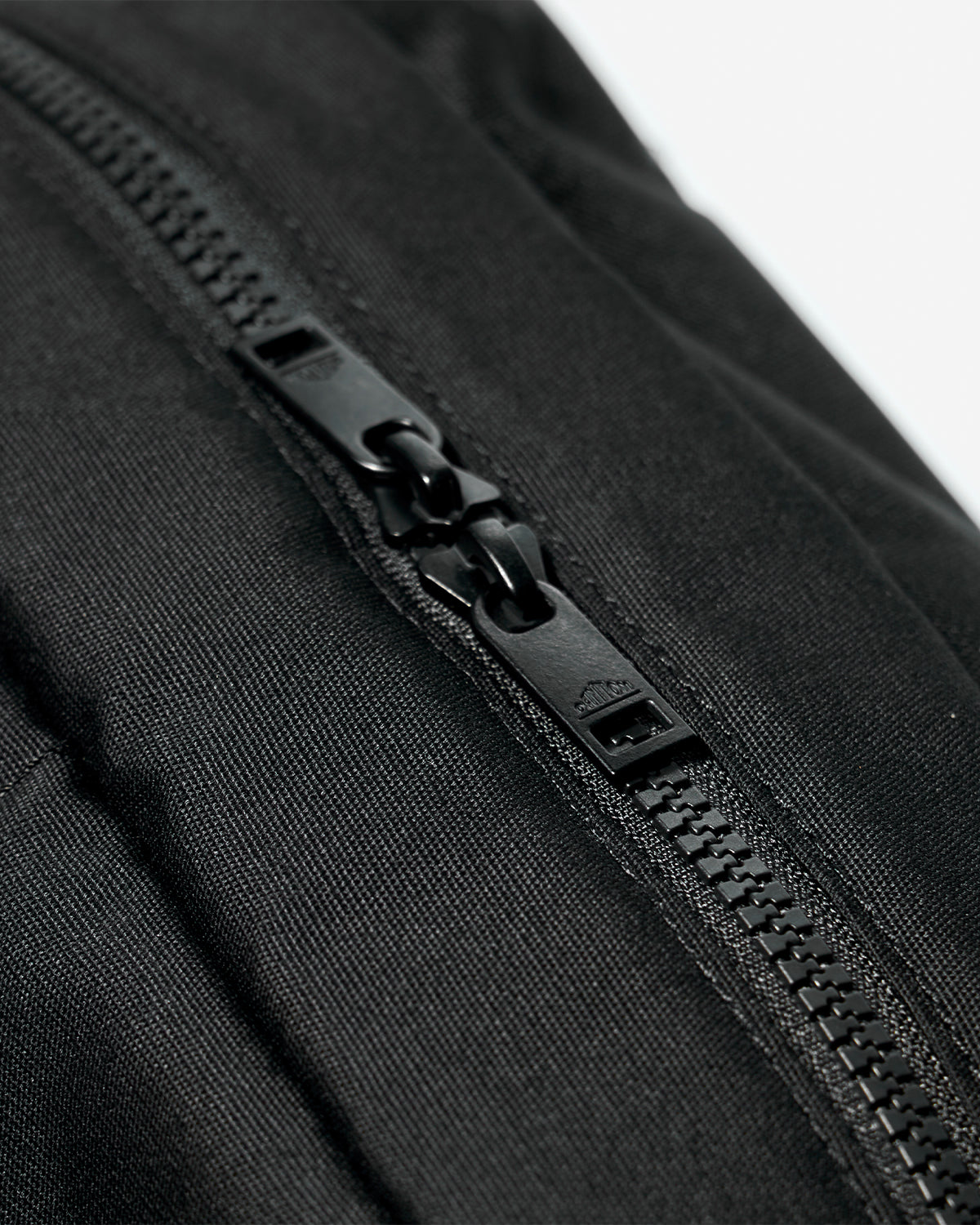 Oberkampf Canvas Shoulder Bag - Black