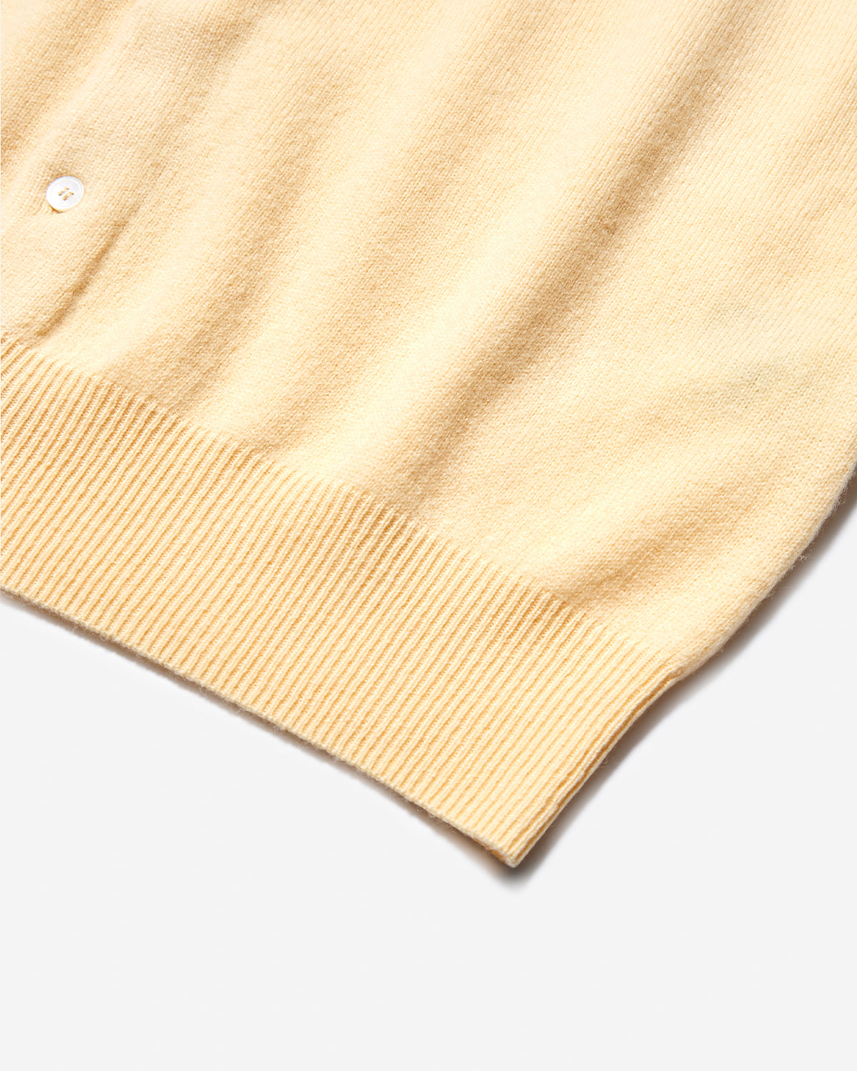 Womens Lambswool Crew Neck Cardigan - Pale Yellow
