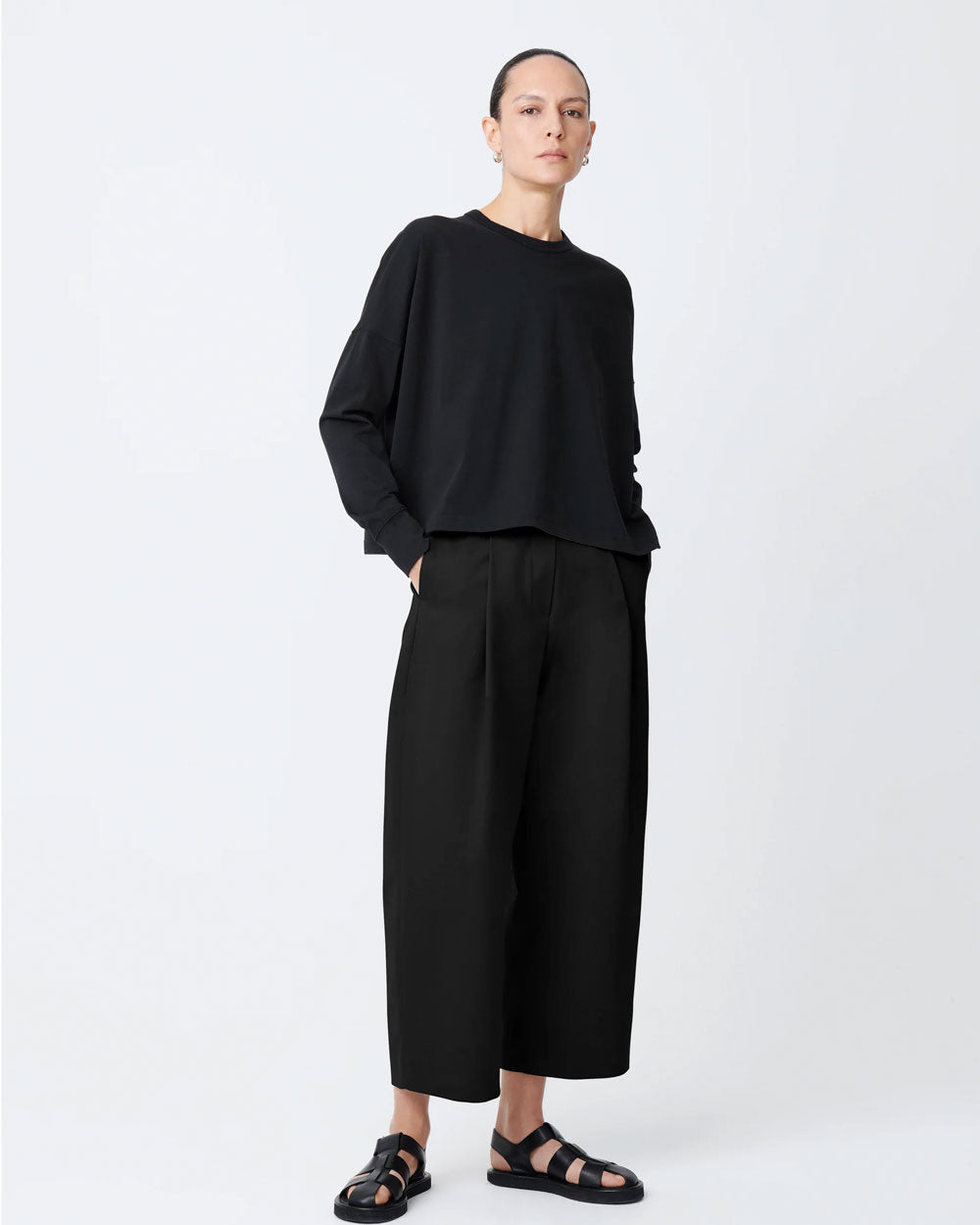 Dordoni - Pants - Deep Pleat Volume Ankle Crop - Black