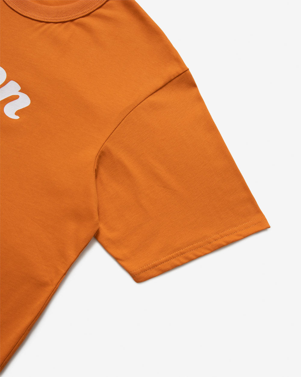 Curved Logo Boxy - Lightweight Supersoft T-Shirt - Thai Tea