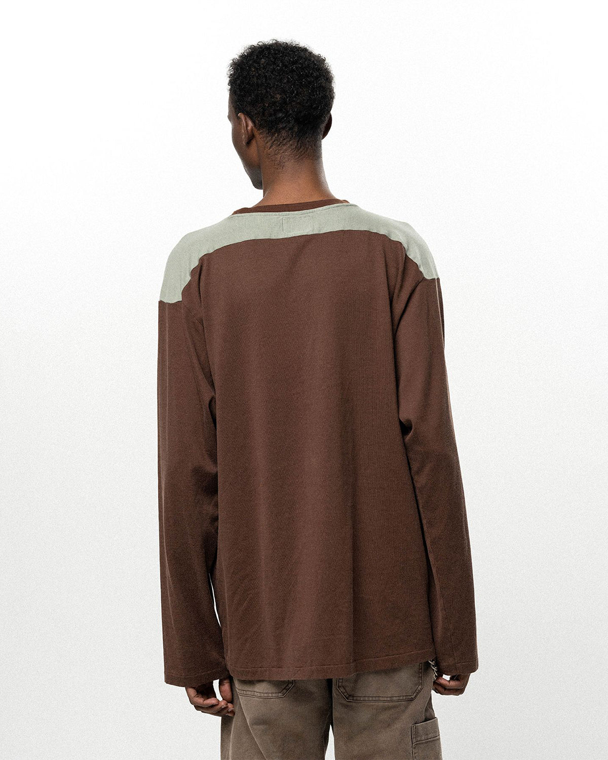 Satin Patch Football L/S T-shirt - Brown