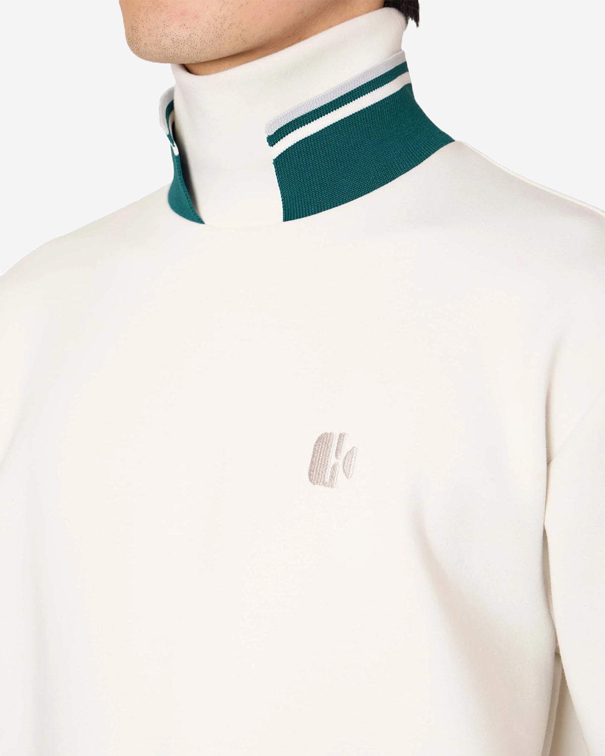 26WCM-T03203 - Polo - White