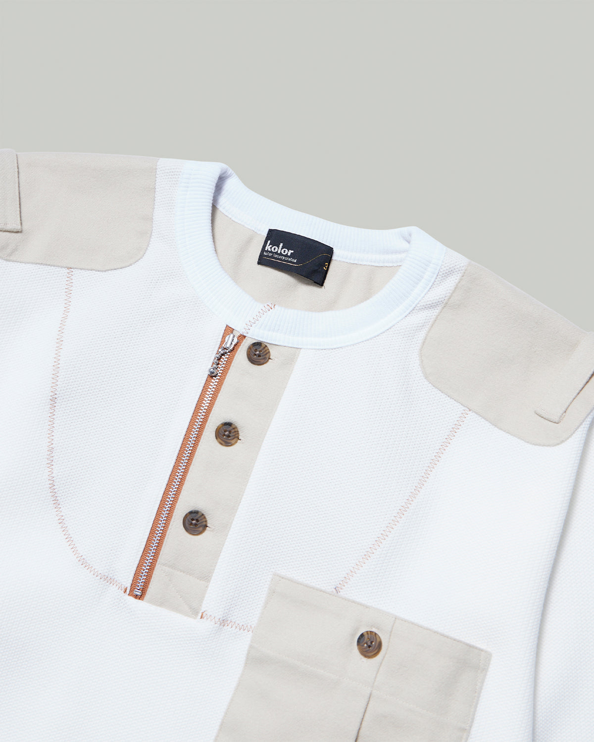 26WCM-T13207 - T-Shirt - White