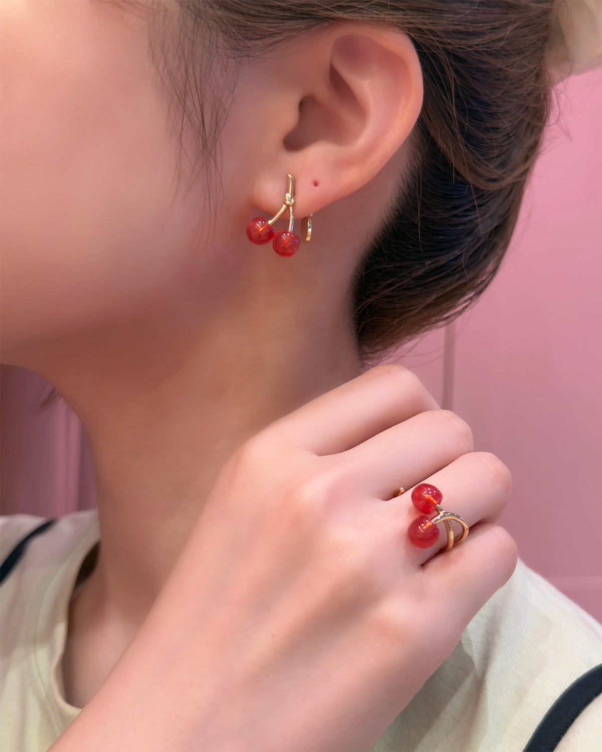 Cherry Ring (Pastel Red)