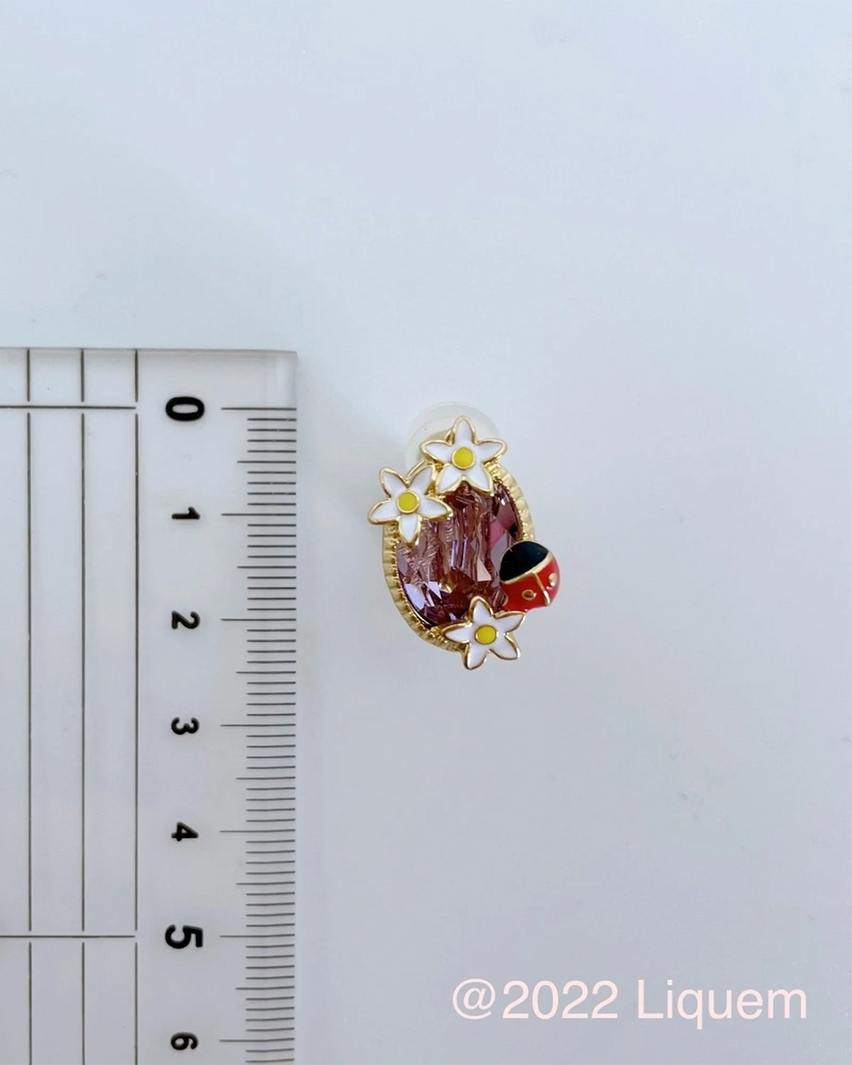 Ladybug Earrings (Clip-on)