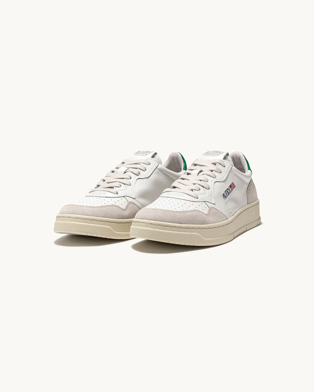 Medalist Low Man- Leat/Suede White/Amaz