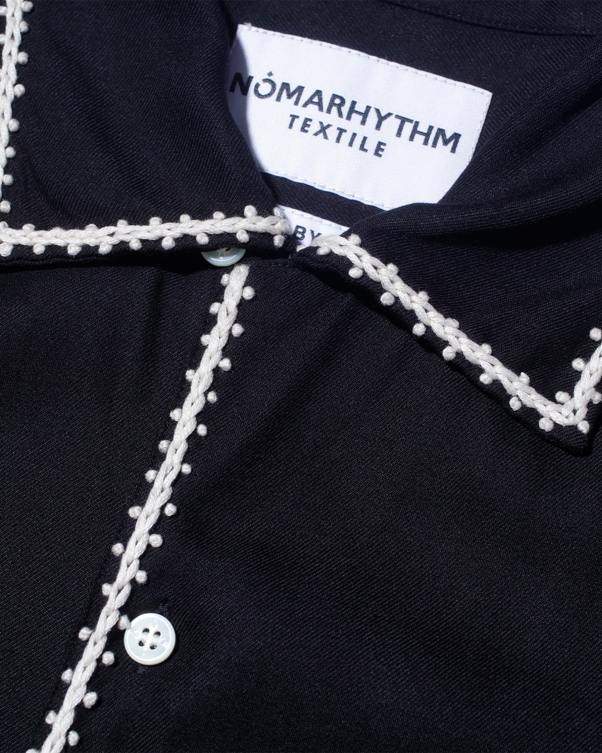 Trim Embroidery Shirt - Black
