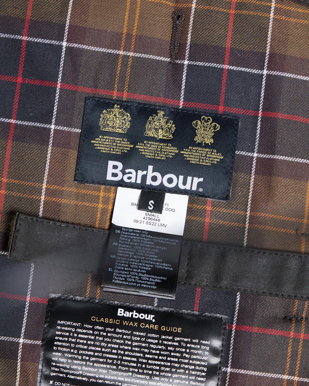 Barbour Wax Dog Coat - Olive