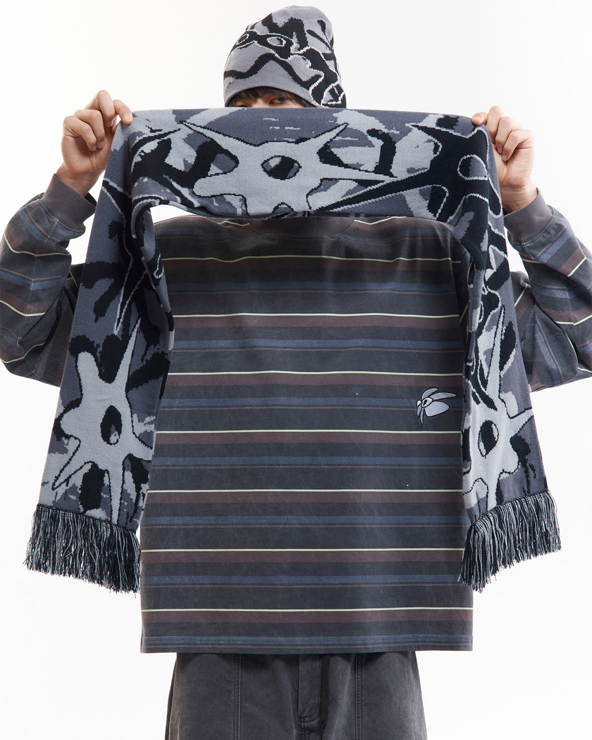 Multi Shot Urchin Bonnet Scarf - Greys