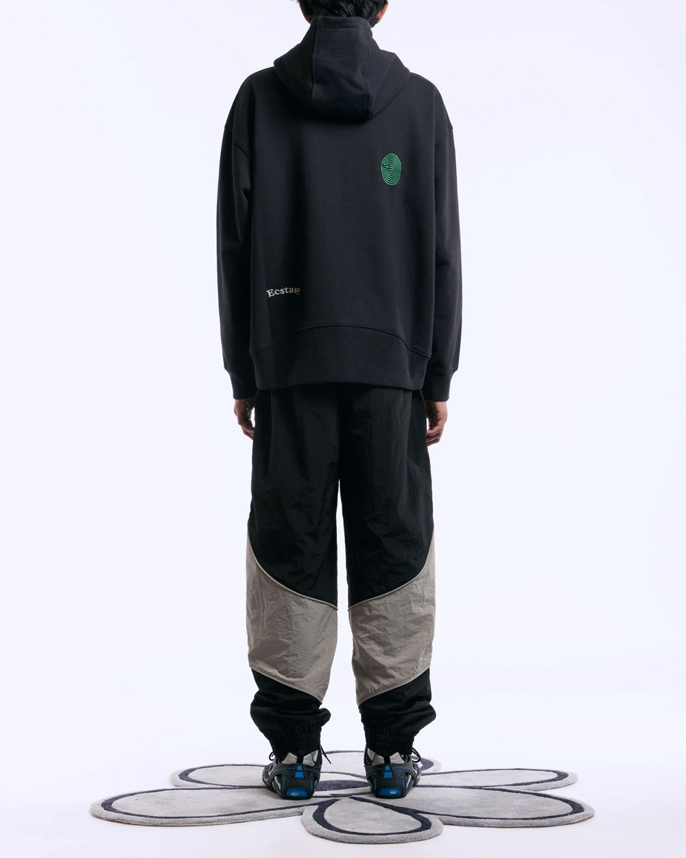 Tracktion Panelled Track Pant - Black